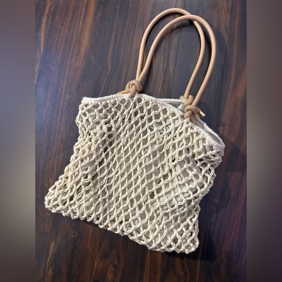 Sol Mer Women’s Woven Net Tote Bag Macrame Style with Lining & Leather Handles - Picture 4 of 5